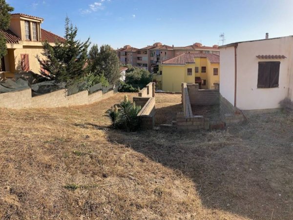 terreno edificabile in vendita a Carbonia