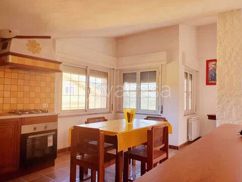 casa indipendente in vendita a Carbonia