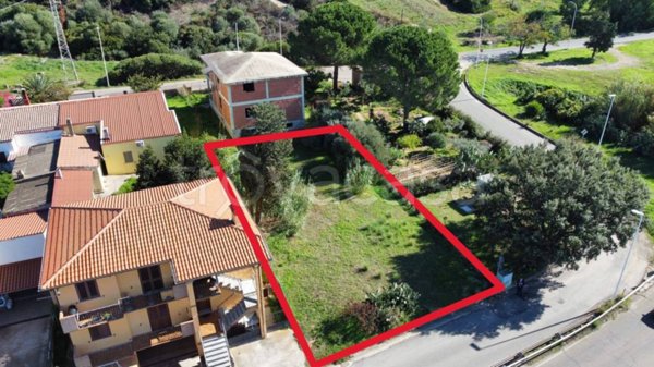 casa indipendente in vendita a Carbonia in zona Barbusi