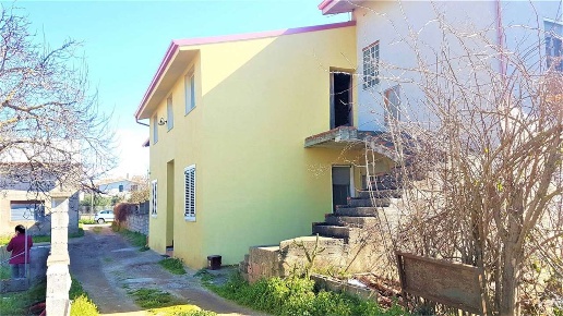 appartamento in vendita a Carbonia in zona Bacu Abis