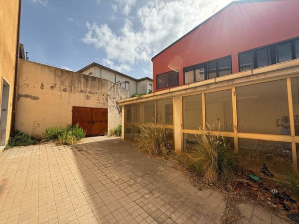 appartamento in vendita a Carbonia