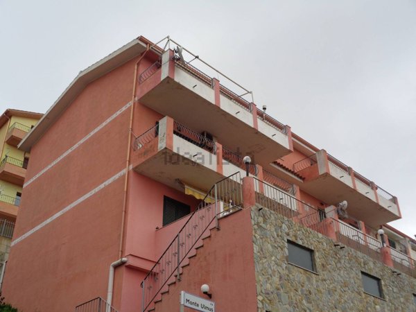 appartamento in vendita a Carbonia in zona Flumentepido