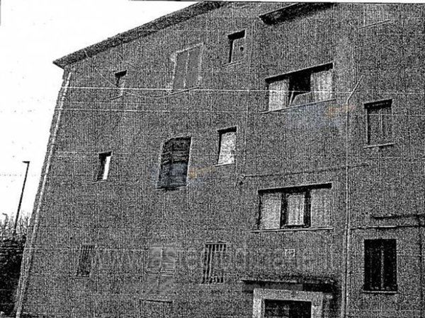 appartamento in vendita a Carbonia in zona Cortoghiana