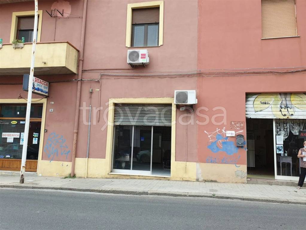 negozio in vendita a Carbonia