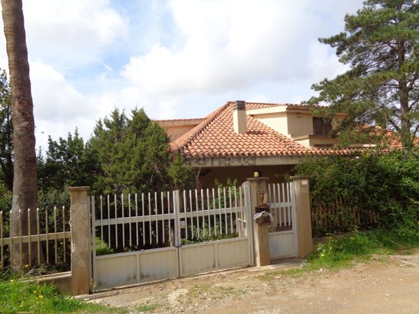 casa indipendente in vendita a Carbonia
