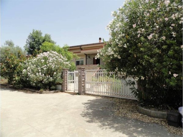 appartamento in vendita a Carbonia in zona Serbariu