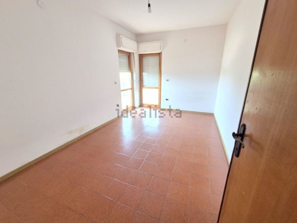 appartamento in vendita a Carbonia in zona Serbariu