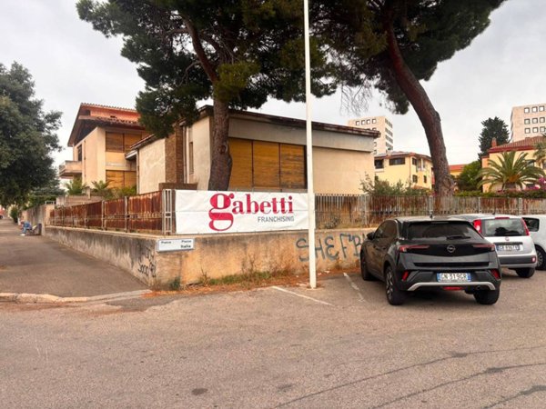 villa in vendita a Carbonia