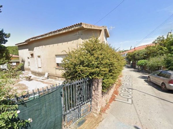 casa indipendente in vendita a Carbonia