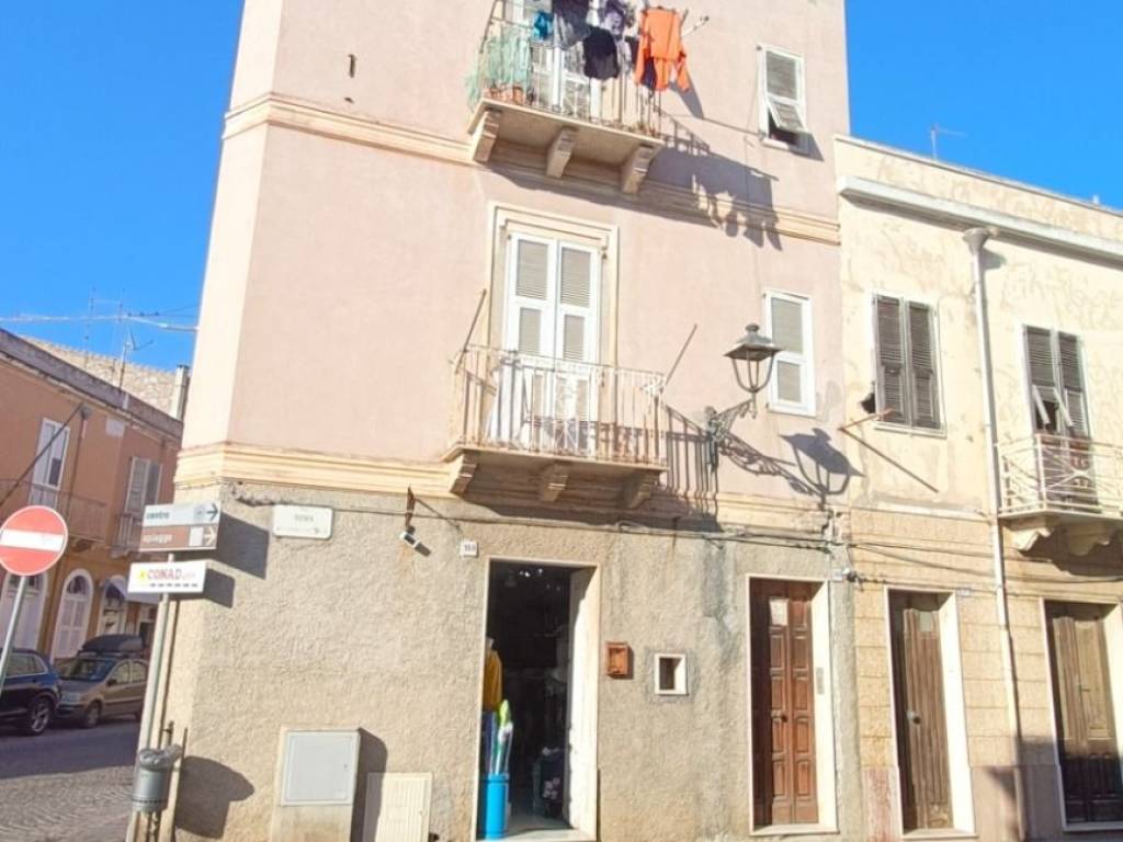 intera palazzina in vendita a Carloforte