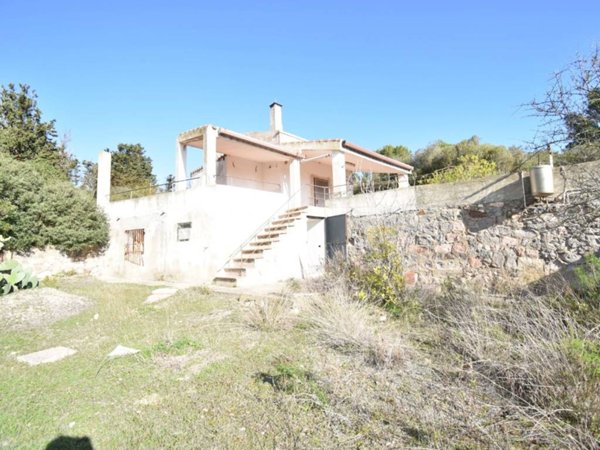 casa indipendente in vendita a Carloforte