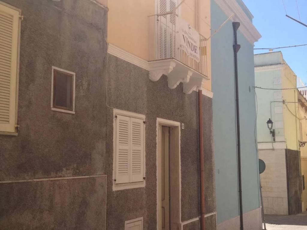 casa indipendente in vendita a Carloforte