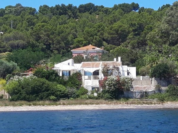 casa indipendente in vendita a Carloforte