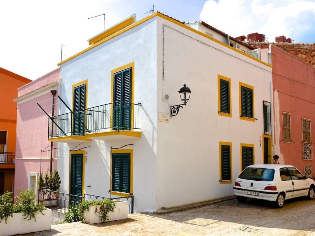 appartamento in vendita a Carloforte