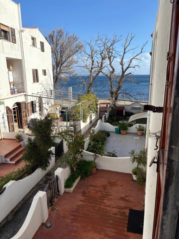 casa indipendente in vendita a Carloforte