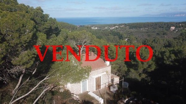 casa indipendente in vendita a Carloforte
