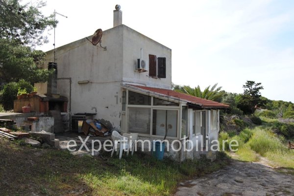 casa indipendente in vendita a Carloforte