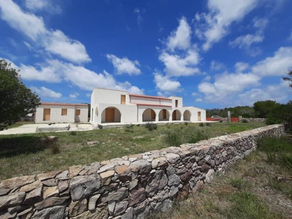 casa indipendente in vendita a Carloforte