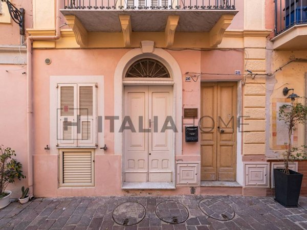 appartamento in vendita a Carloforte