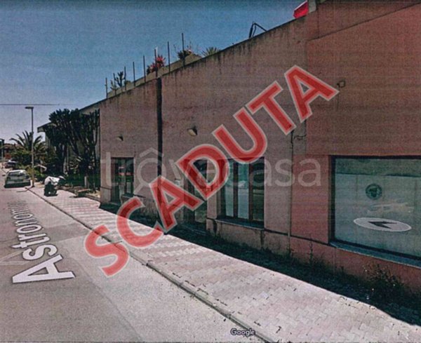 locale commerciale in vendita a Carloforte