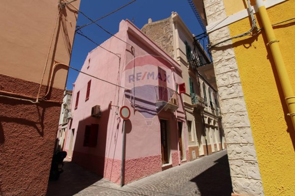 casa indipendente in vendita a Carloforte