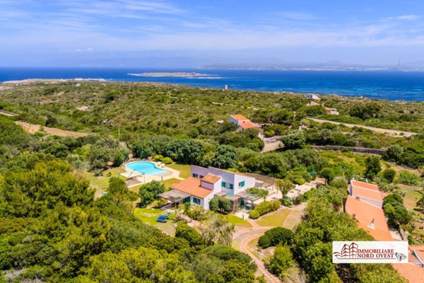 casa indipendente in vendita a Carloforte