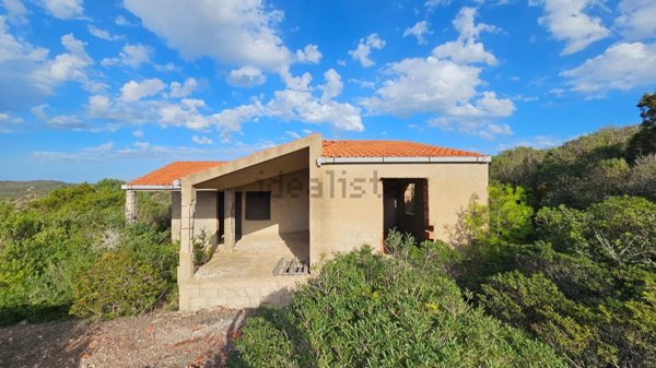 casa indipendente in vendita a Carloforte