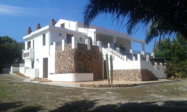 casa indipendente in vendita a Carloforte