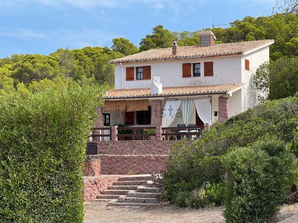 casa indipendente in vendita a Carloforte