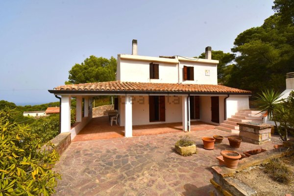 casa indipendente in vendita a Carloforte