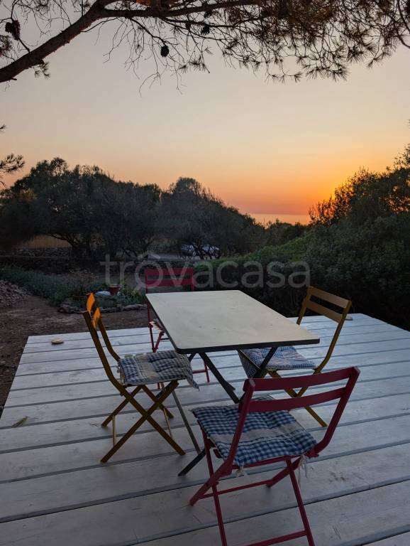 casa indipendente in vendita a Carloforte