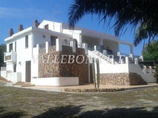 casa indipendente in vendita a Carloforte