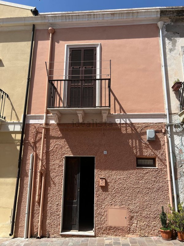 casa indipendente in vendita a Carloforte