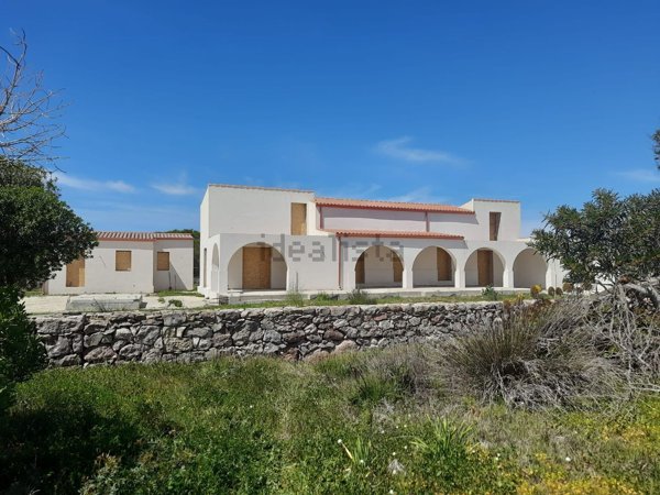 casa indipendente in vendita a Carloforte