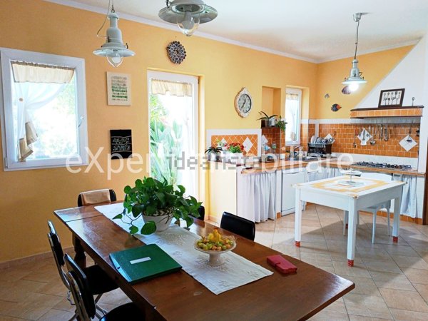 casa indipendente in vendita a Carloforte