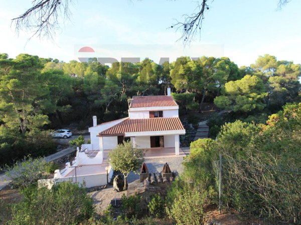 casa indipendente in vendita a Carloforte