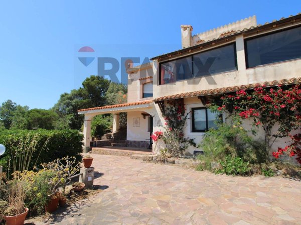 casa indipendente in vendita a Carloforte