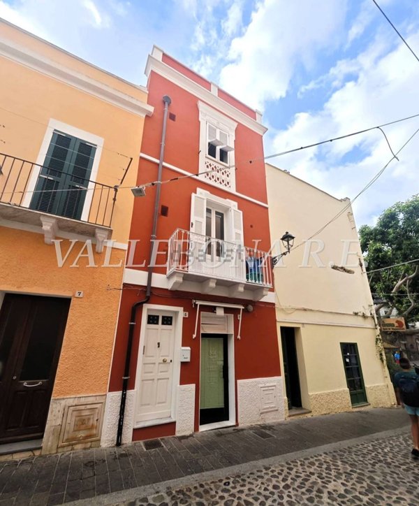 appartamento in vendita a Carloforte