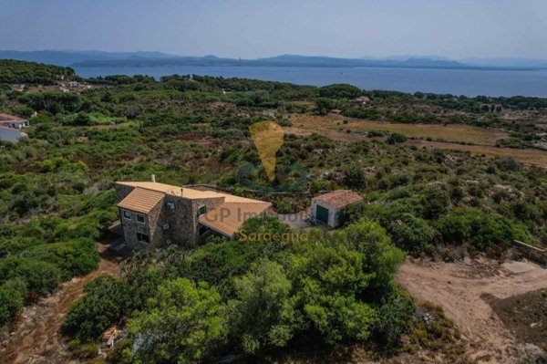 casa indipendente in vendita a Carloforte