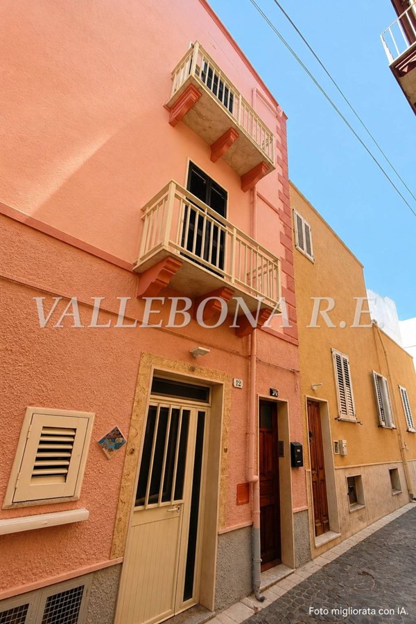 casa indipendente in vendita a Carloforte