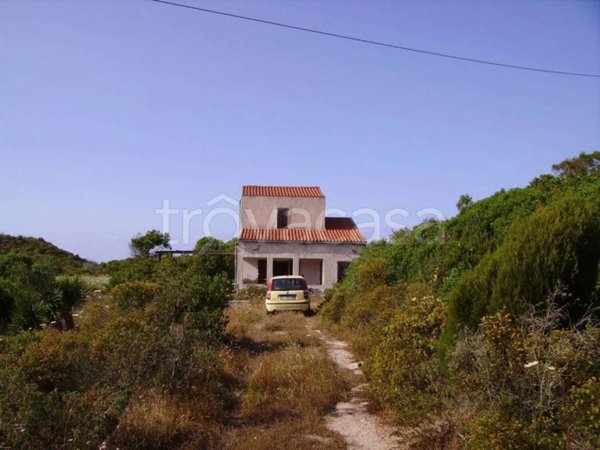 casa indipendente in vendita a Carloforte
