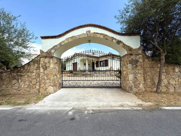 casa indipendente in vendita a Castiadas