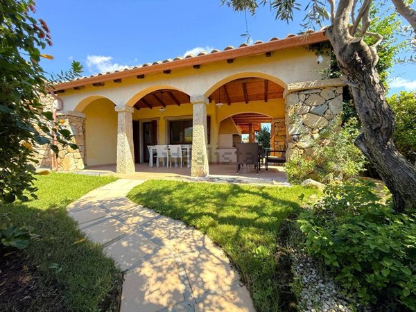 casa indipendente in vendita a Castiadas