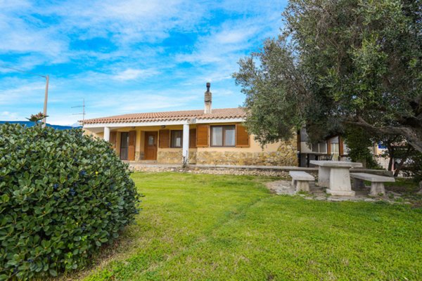 casa indipendente in vendita a Castiadas