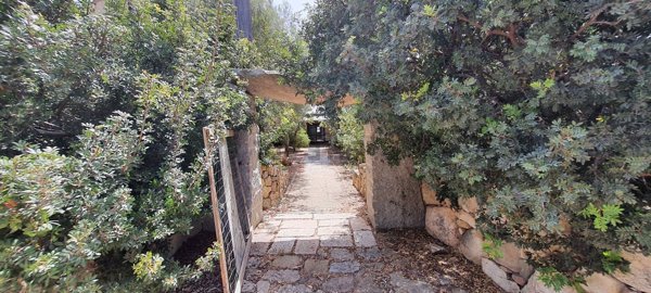 locale commerciale in vendita a Castiadas