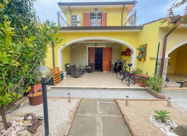 casa indipendente in vendita a Castiadas