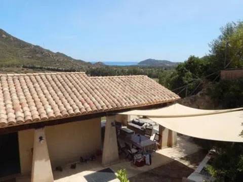 casa indipendente in vendita a Castiadas