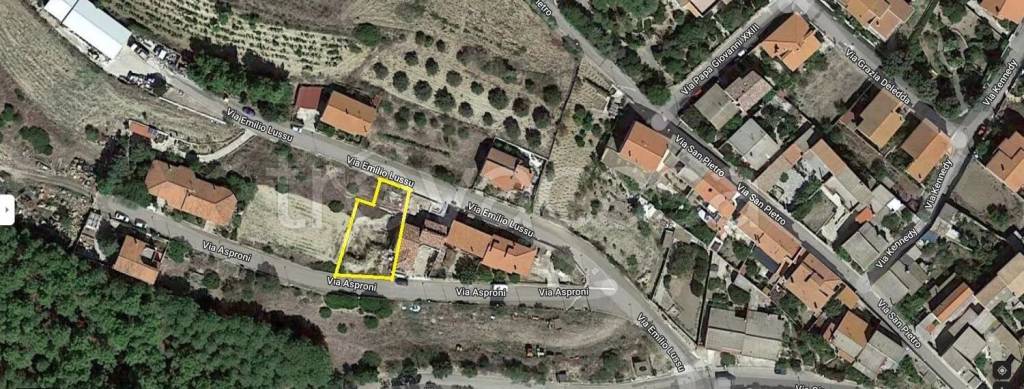 terreno edificabile in vendita a Collinas