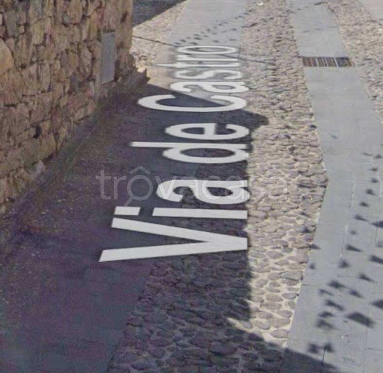 locale commerciale in vendita a Collinas