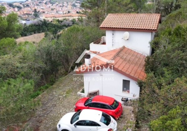 casa indipendente in vendita a Collinas
